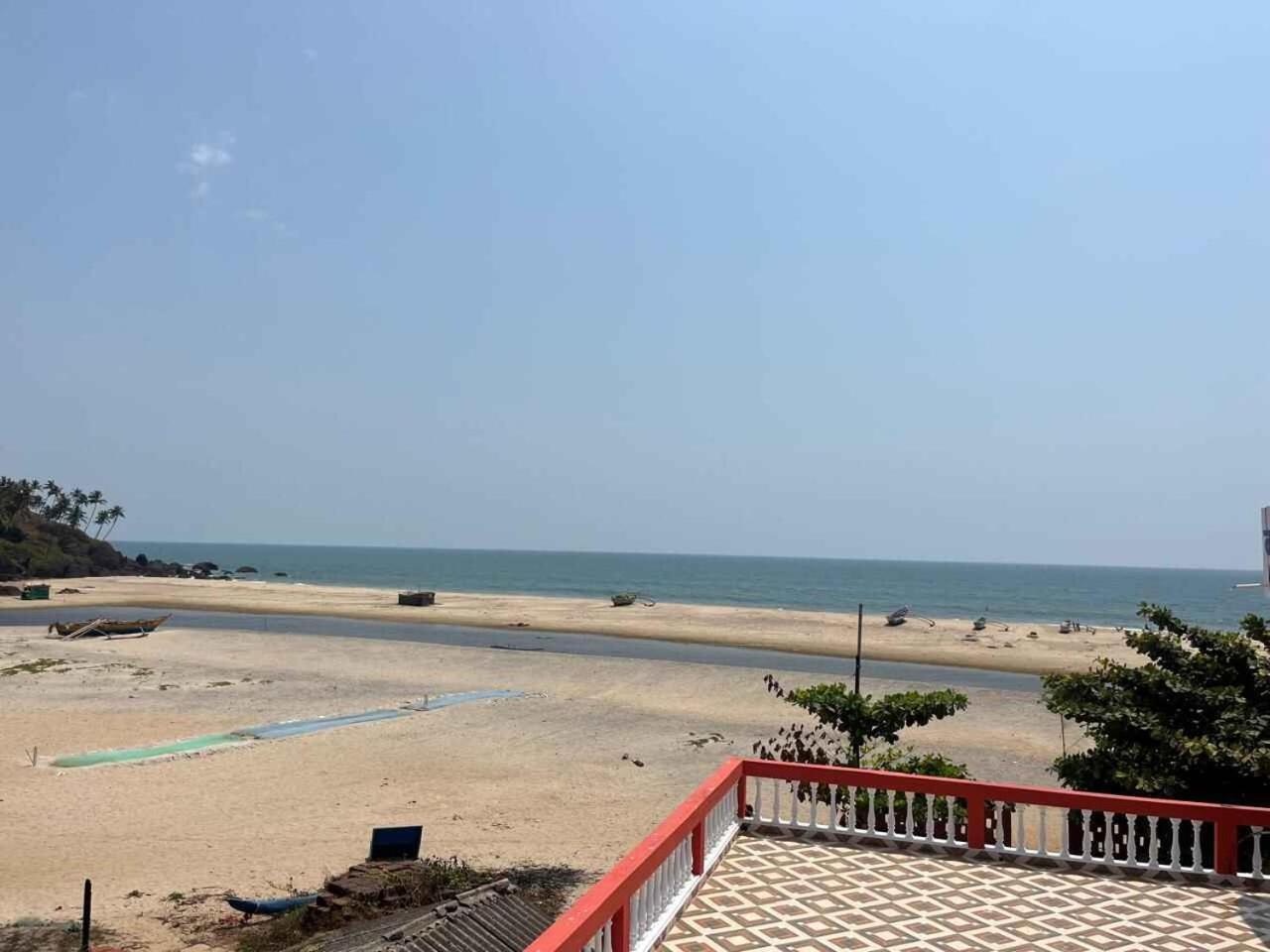 Klub Khavana- The Exclusive Beachfront Resort Vengurla Exteriör bild