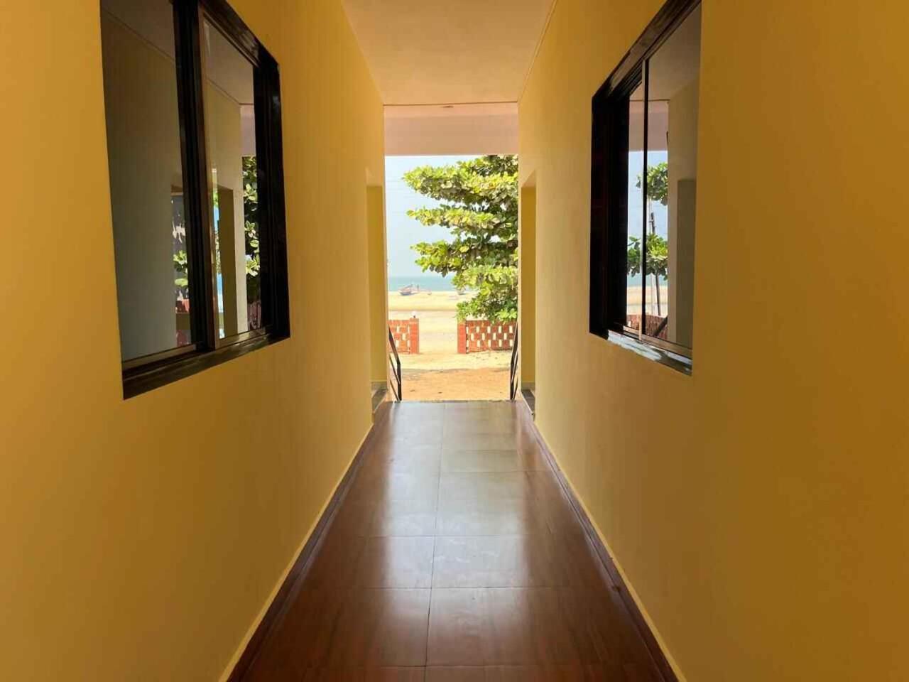 Klub Khavana- The Exclusive Beachfront Resort Vengurla Exteriör bild